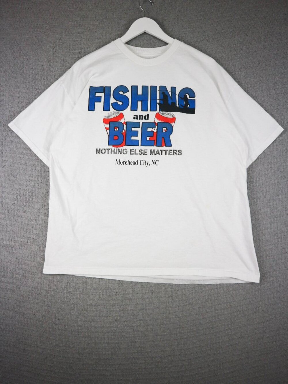 Fishing and Beer Nothing Else Matters Parody Tee Mens XL